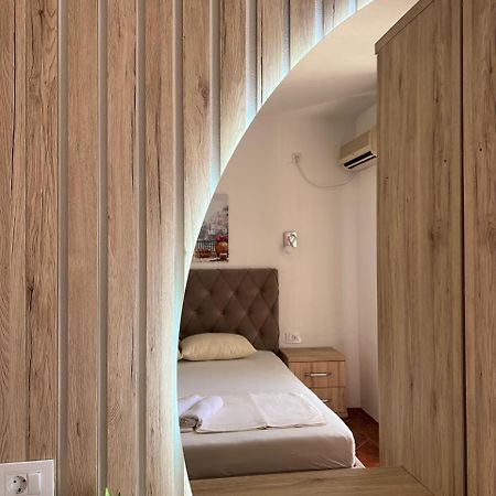 Kontiki Apartments أولتْسي المظهر الخارجي الصورة